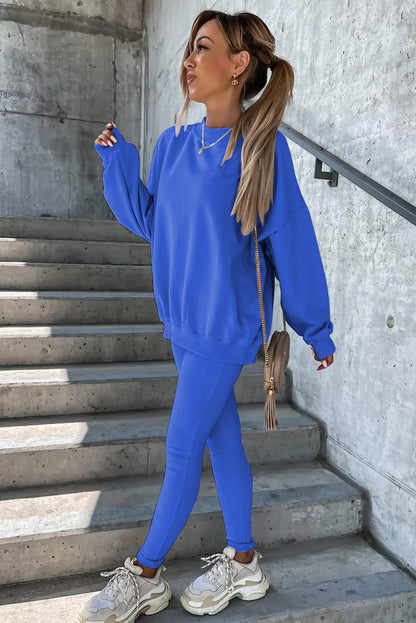 Women's comfortable sport-loungewear with wide sleeves, chic and stylish