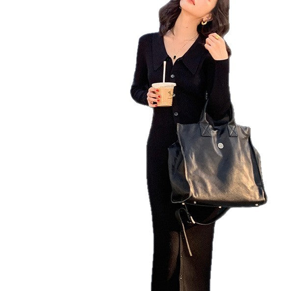 Robe maxi tricot pour femmes avec fermeture à boutons et col à la mode Chic und Stil