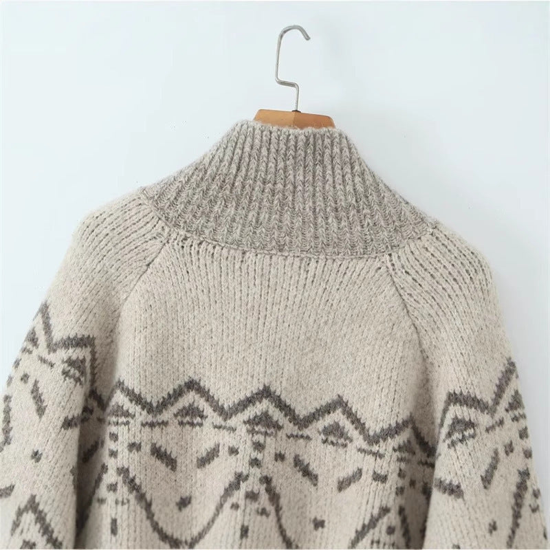 Dames pull-over en tricot douillet avec col monté et boutons décoratifs Chic und Stil