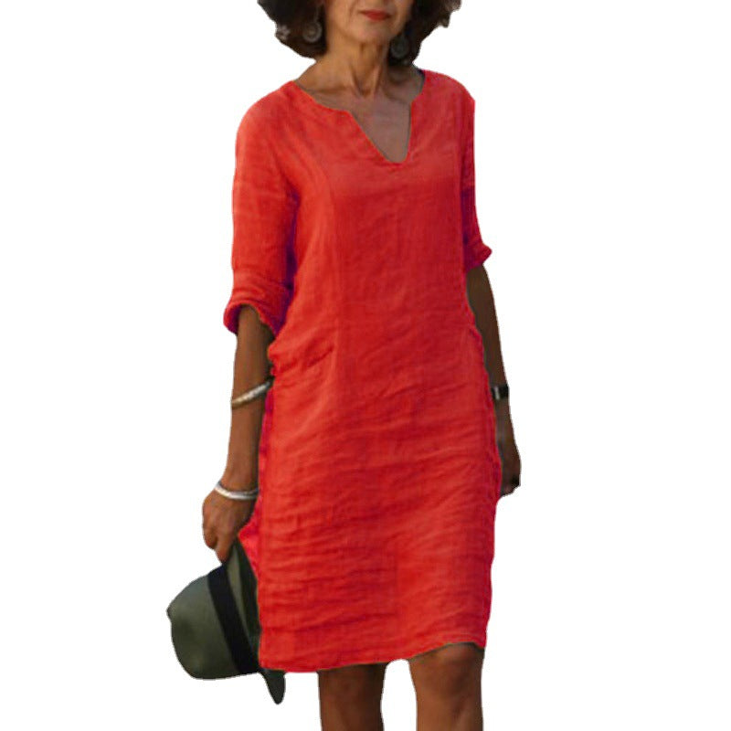 Robe en lin pour femmes avec coupe décontractée et élégant décolleté en V Chic und Stil
