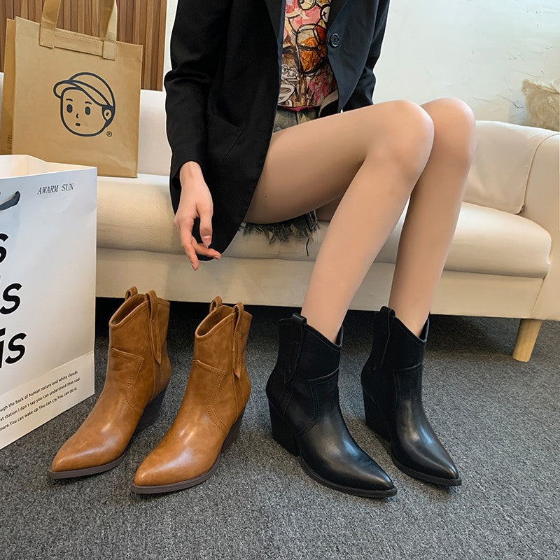 Bottines mode pour femmes au look élégant avec un bout pointu Chic und Stil