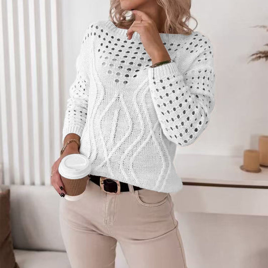 Pull en tricot pour femmes avec des motifs ajourés aérés et un joli design en torsades Chic und Stil
