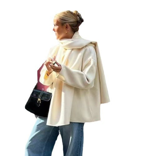 Chic and Style oversized elegant jacket for women with voluminous collar