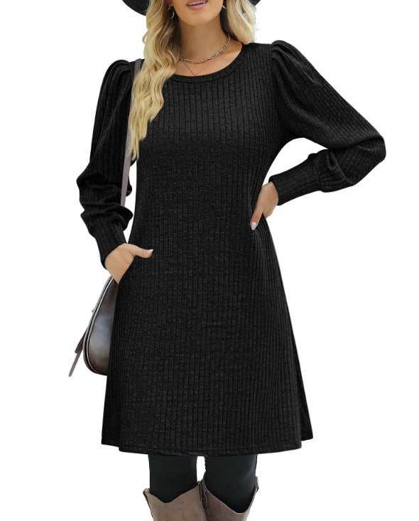 Robe pull pour femmes avec détails en volants et poches latérales Chic und Stil