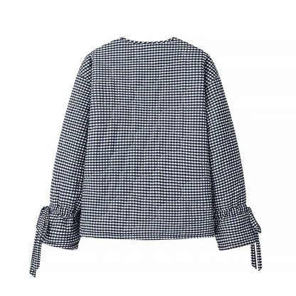 Dame veste matelassée avec des manches froncées et des boutons-pression décoratifs Chic und Stil