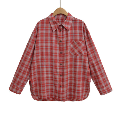 Chemise à carreaux décontractée pour femmes avec coupe oversized et poche poitrine pratique Chic und Stil