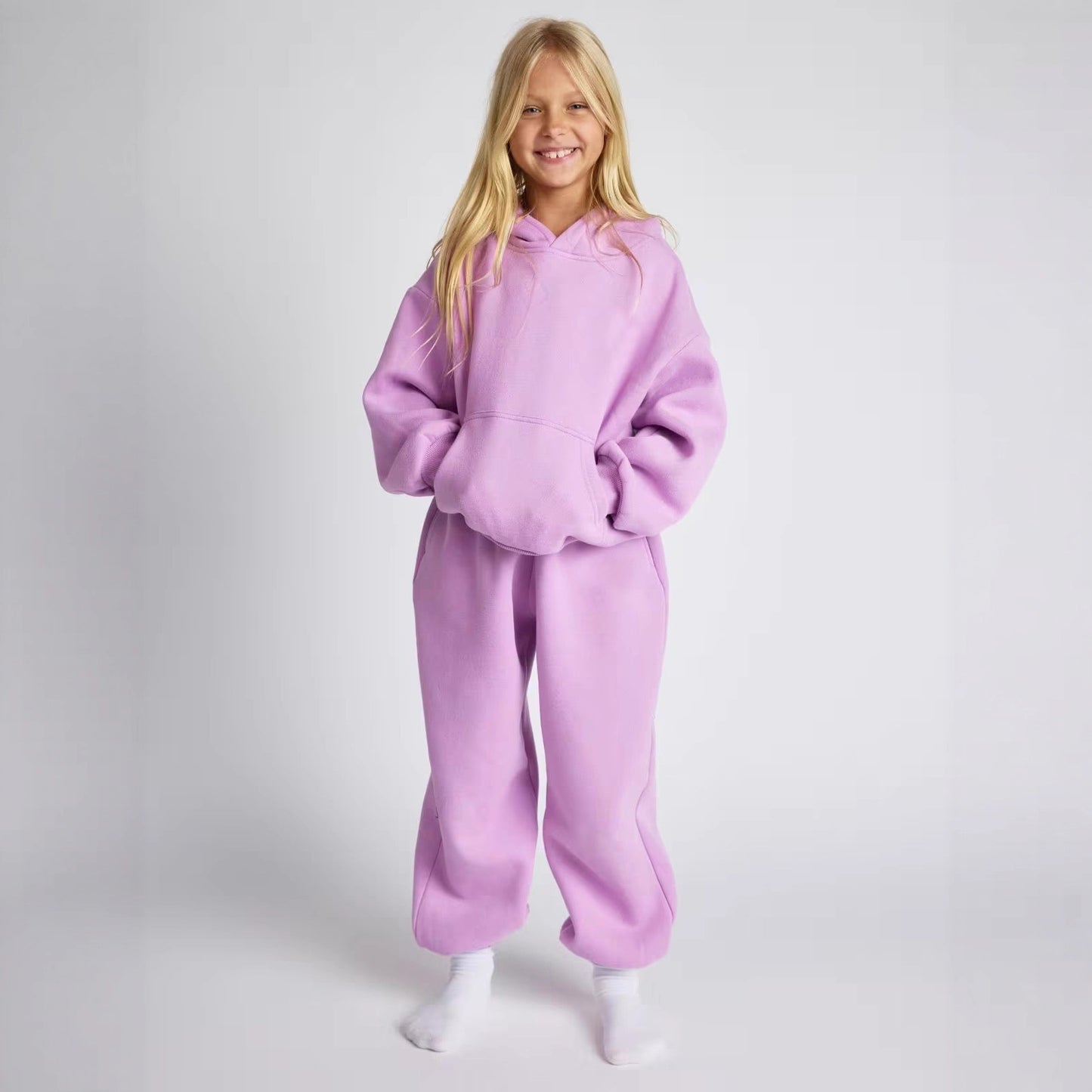 Pull à capuche confortable pour femmes avec poche kangourou et manches larges Chic und Stil
