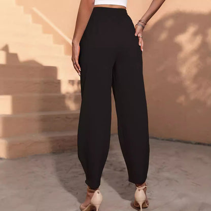 Pantalon taille haute détendu pour femmes avec ceinture élastique et poches latérales Chic und Stil