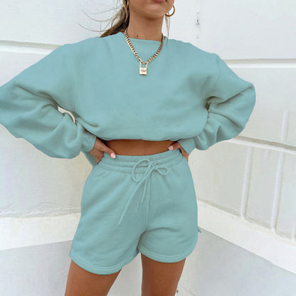 Ensemble de sweat-shirt confortable et de shorts pour femmes Chic und Stil