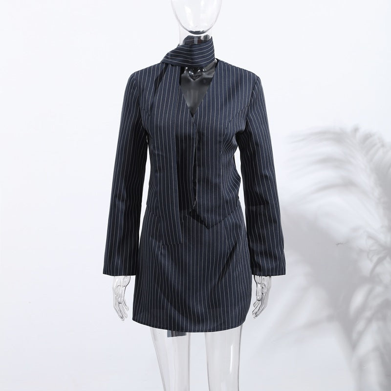 Dames Élégante Robe Chemise à Rayures Fines et Col Chic und Stil