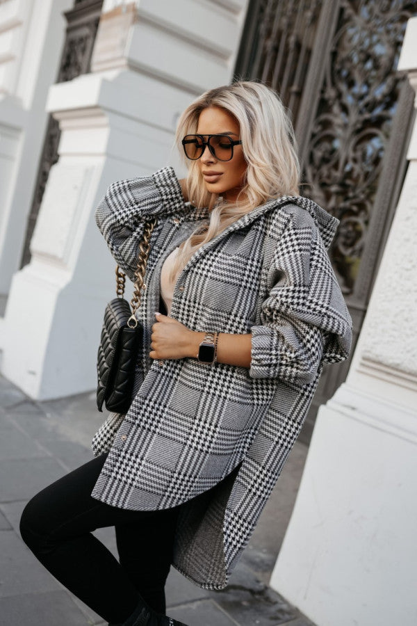 Robe chemise oversize femme avec un motif à carreaux moderne Chic und Stil