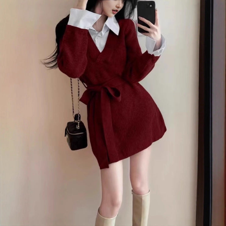 Robe en tricot élégante pour femmes avec ceinture cintrée et col original Chic und Stil