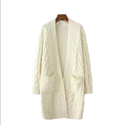 Dames cardigan avec motif de tresse épaisse et poches Chic und Stil