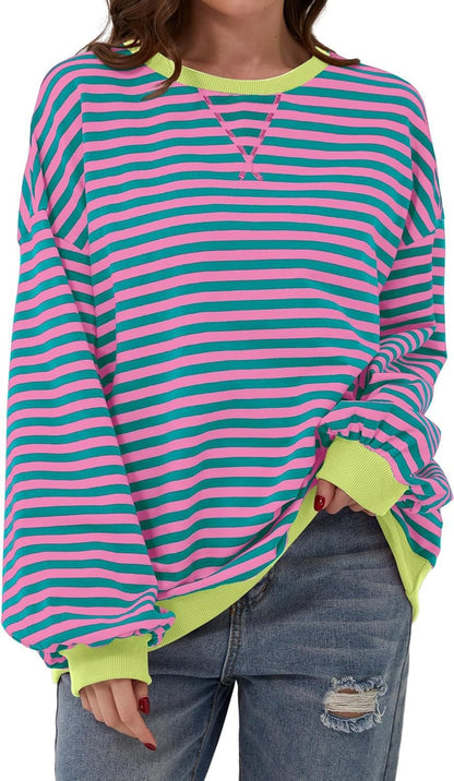 Femme pull décontracté avec motif rayé saisissant et bords élastiques Chic und Stil