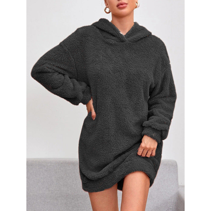 Robe à capuche oversize douillette pour femmes en doux polaire Chic und Stil