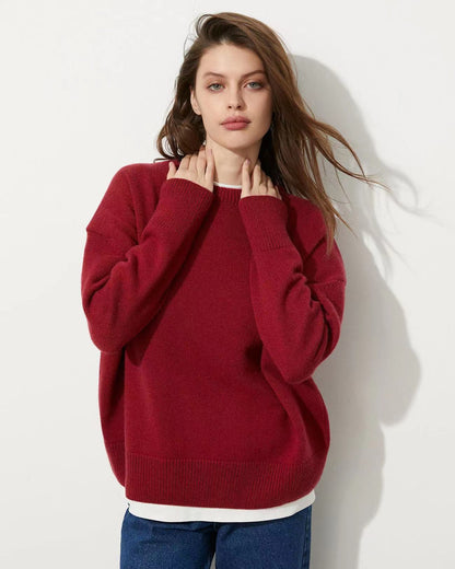 Pull en fine maille douillette pour femmes avec une coupe ample et un col rond Chic und Stil