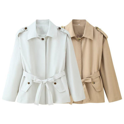 Dames élégante trench-coat avec ceinture réglable et détails de boutons à la mode Chic und Stil