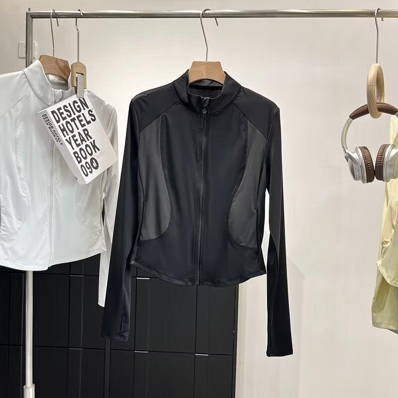 Veste fonctionnelle sportive pour femmes avec col haut Chic & Stil