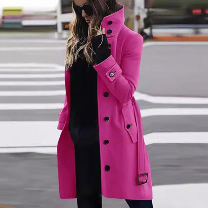 Ladies Elegant high collar coat with practical pockets Chic and Style