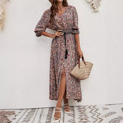 Robe maxi femme avec ceinture amovible à la taille et motif artistique Chic und Stil