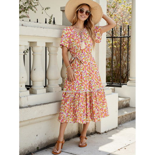 Robes maxi à volants en fleurs pour femmes Chic und Stil