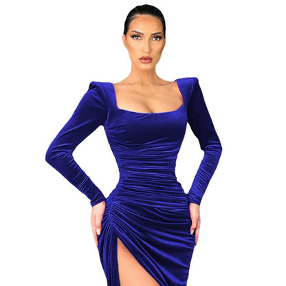 Robe stretch raffinée pour femmes avec fente asymétrique et longues manches Chic und Stil