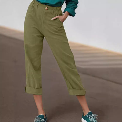 Elegant linen pants for women with wide legs and turned-up hem Chic und Stil