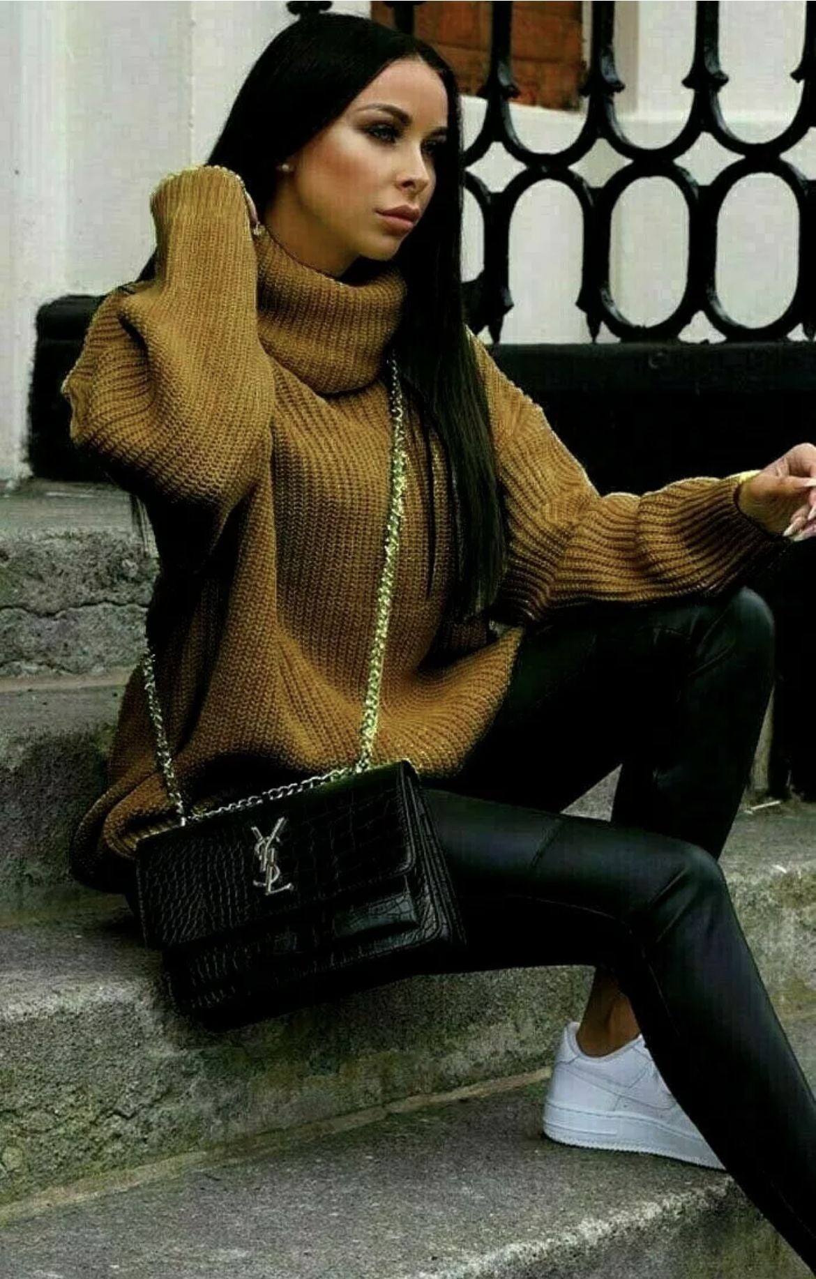 Pull en tricot oversized pour femmes avec col montant et coupe décontractée Chic und Stil