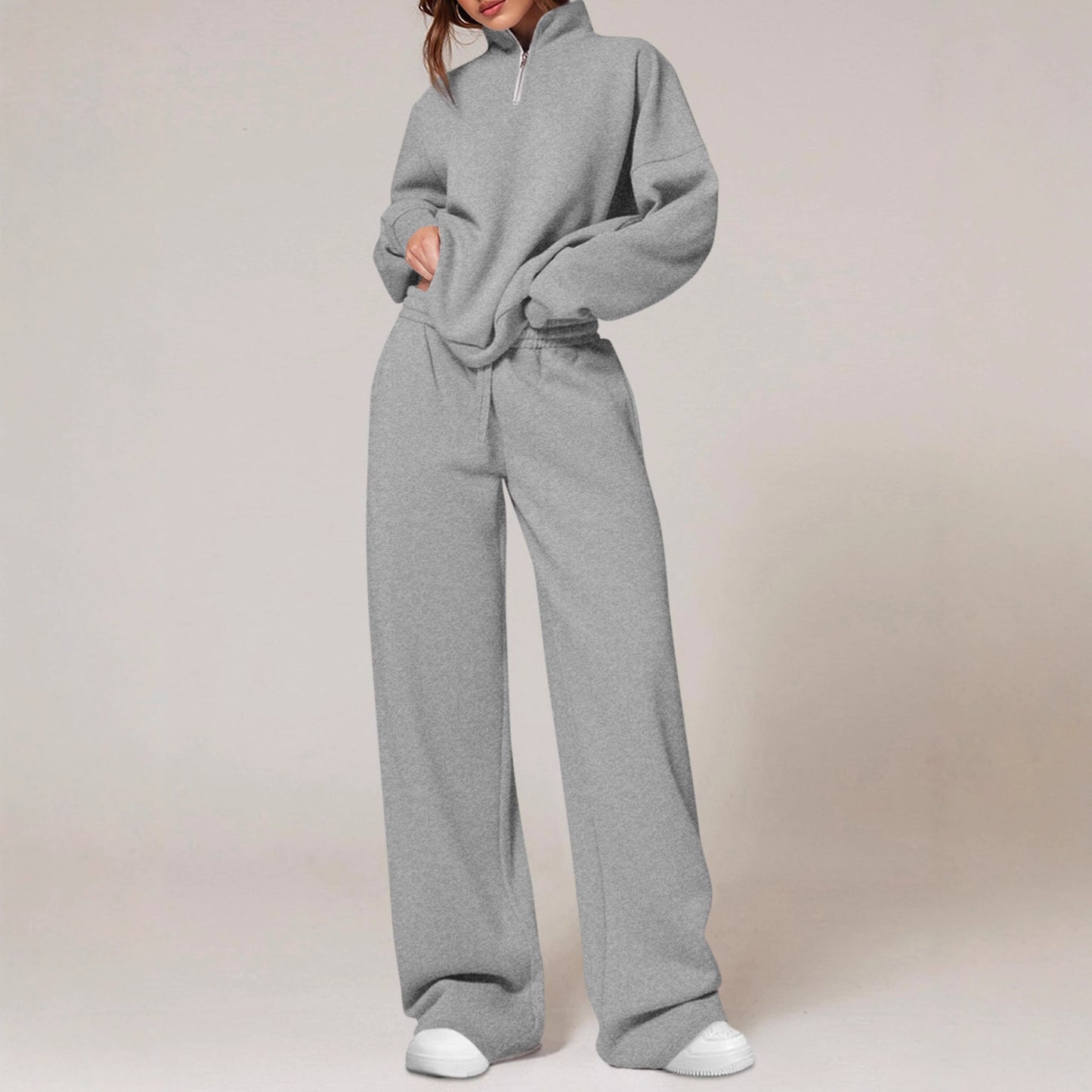 Ensemble de sweatpants décontracté pour femmes avec col montant et fermeture éclair Chic und Stil