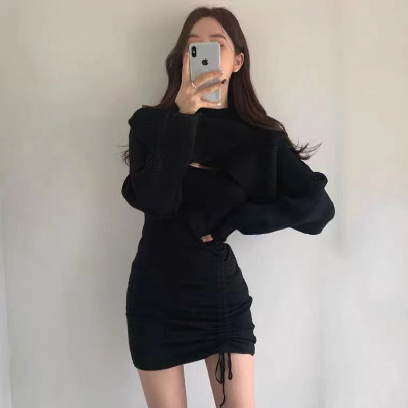 Robe en tricot pour femmes avec l'apparence d'un pull oversized et détails - Chic und Stil