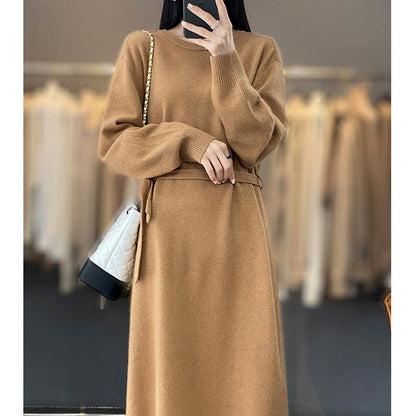 Robe en tricot pour femme avec détail à nouer et matériau doux Chic und Stil