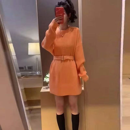 Robe en tricot pour femmes avec ceinture ajustée et motif côtelé moderne Chic und Stil