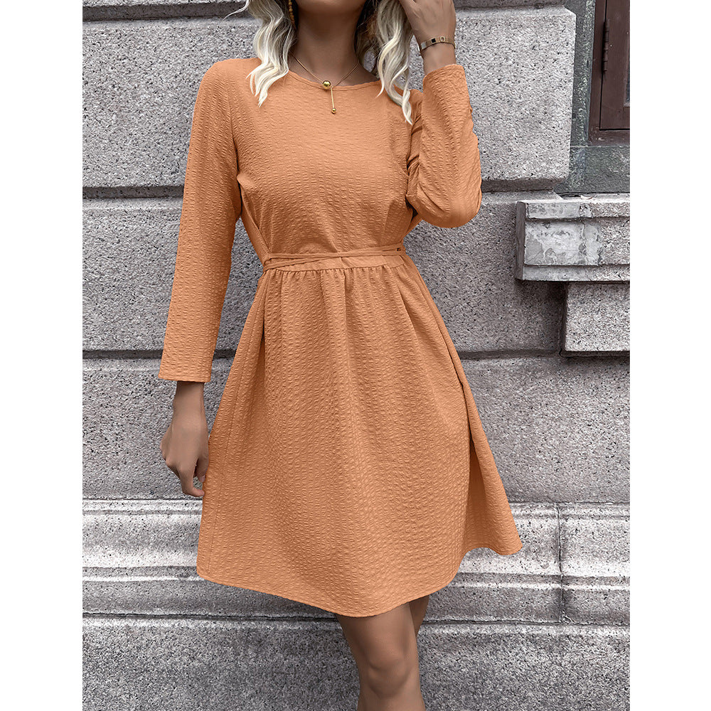 Robe décontractée pour femmes avec ceinture ajustable et manches 3/4 Chic und Stil