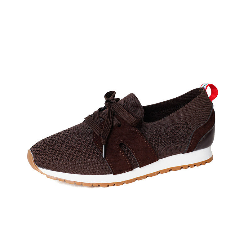 Baskets de sport pour femmes avec un dessus en tricot respirant et des accents élastiques Chic und Stil