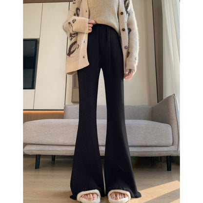 Comfortable ribbed knit pants for women with wide legs Chic and Style