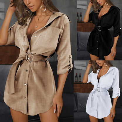 Robe chemise à ceinture pour femmes avec patte de boutonnage Chic und Stil