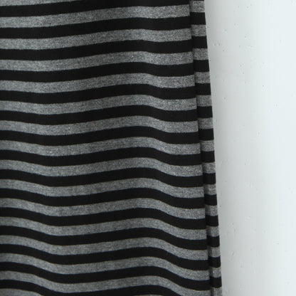 Wide striped pants for women with elastic waist Chic und Stil