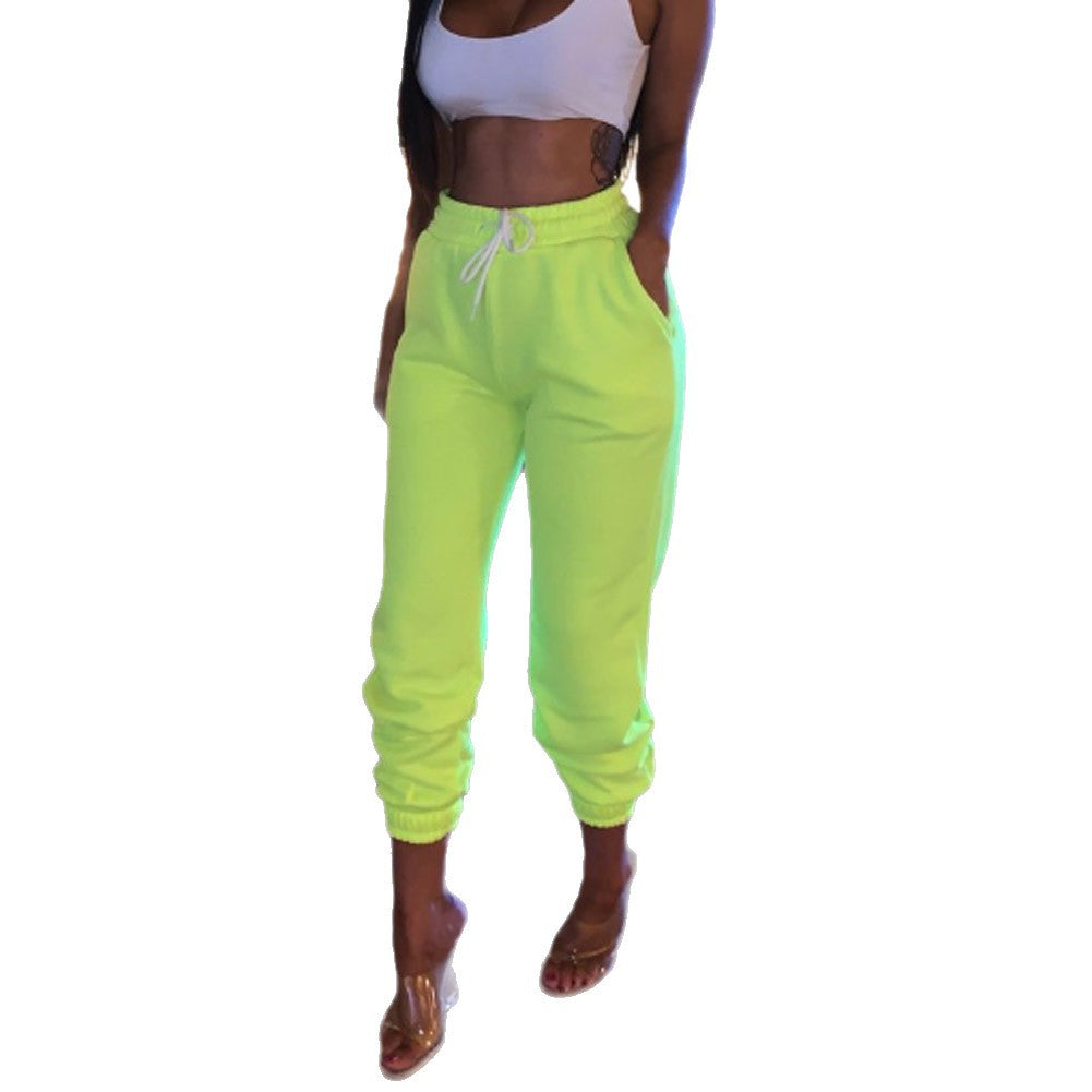 Chic and Style women's sports pants with elastic waistband and relaxed fit