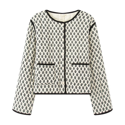 Elegant and comfortable jacket for women Chic and Style