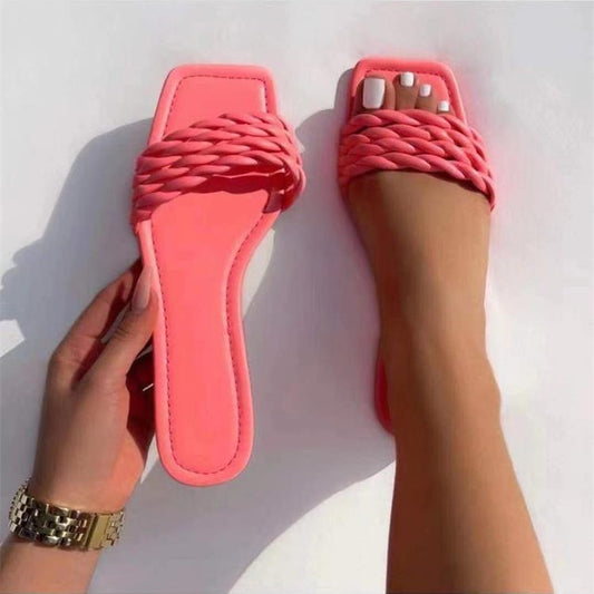 Sandales Slip-On Tressées Chic und Stil pour Femmes