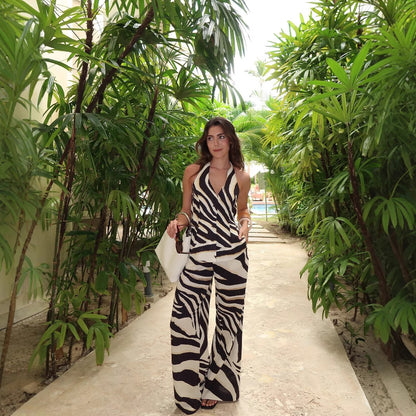 Ladies wide Palazzo pants with elegant zebra pattern Chic and Style
