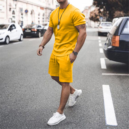 Ensemble d'été sportif pour hommes avec t-shirt respirant et shorts Chic und Stil