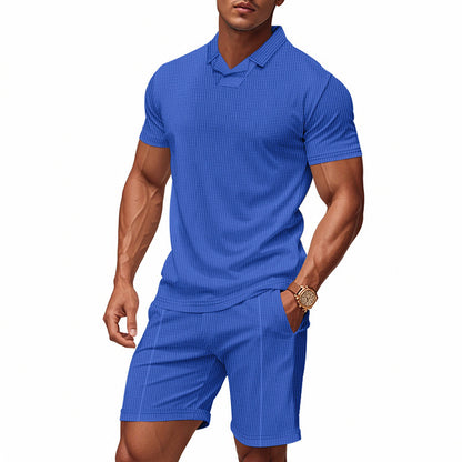 Hommes ensemble polo et shorts à la mode avec design structuré Chic und Stil