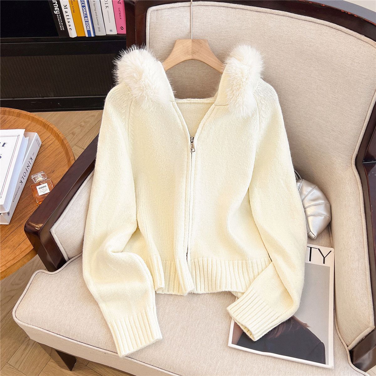 Cardigan Femme Douillet avec Col en Fourrure Synthétique Amovible Chic & Stil