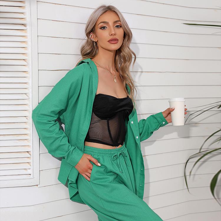 Dames Haut de gamme deux pièces en tissu mélangé léger avec blouse ample et pantalon confortable Chic und Stil