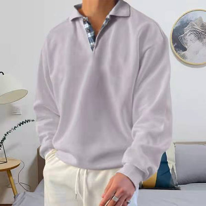 Chemise polo à manches longues pour hommes avec un élégant col en V et de stylieuses détails contrastés Chic und Stil