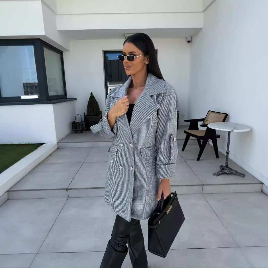 Dames Blazer oversized élégamment coupé avec double rangée de boutons Chic und Stil