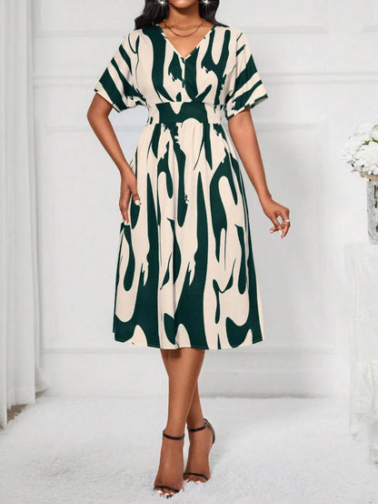 Robe midi femme avec impression abstraite Chic und Stil