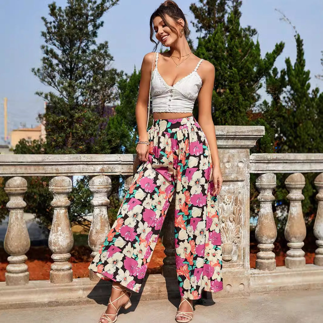 Floral wide-leg pants for women with elastic waistband and fluid fit Chic and Style