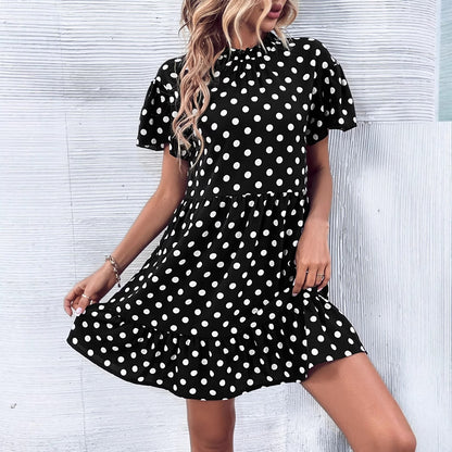 Robe mini à pois pour dames avec volants et fronces Chic und Stil